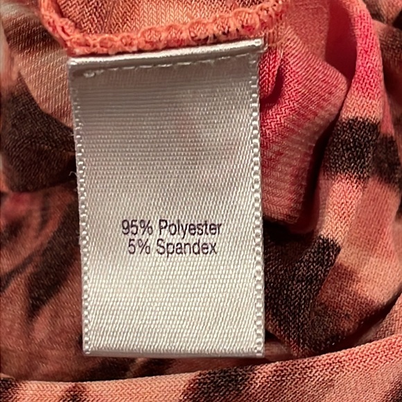 Jennifer Lopez top, sarong-style, polyester/spandex blend, reds/pinks pattern, L - Picture 7 of 9